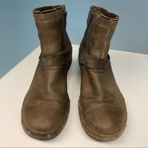 MERRELL  LUX Sz 10 Mid Nubuck Leather Moto Style Ankle Boots - Picture 2 of 14